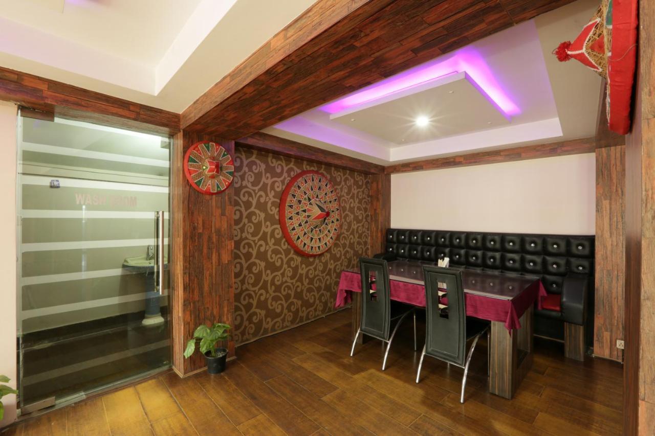 Hotel Dream City Γουβαχάτι Εξωτερικό φωτογραφία