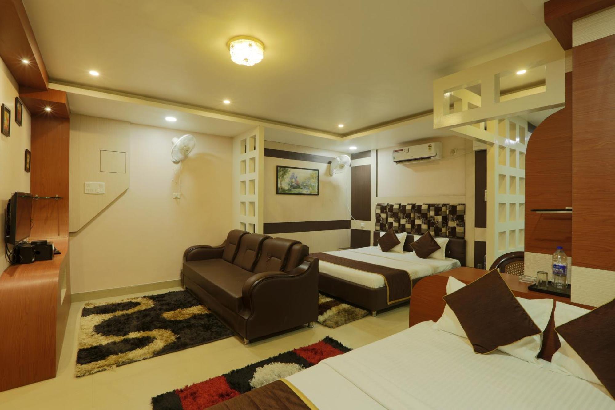 Hotel Dream City Γουβαχάτι Εξωτερικό φωτογραφία